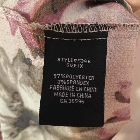 COPY - Flower 🌸 summer blouse - Picture 8 of 8